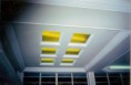 /album/galeria%20de%20fotos%3a%20ilumina%c3%a7%c3%a3o%20em%20vidros%20jateados%20no%20gesso/lampadas-coloridas-jpg/